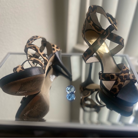 Michael Kors Evie Women Cheetah Print Platform Sandal , Brown - Picture 2 of 2